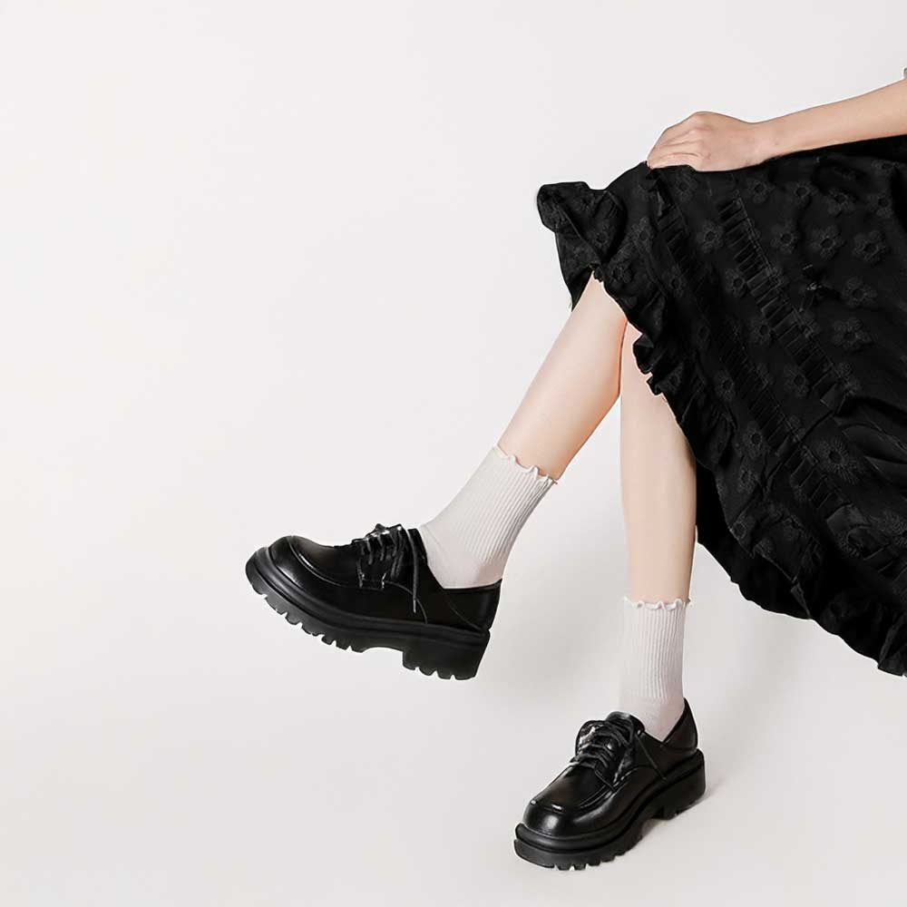 Thick-heeled dress shoes