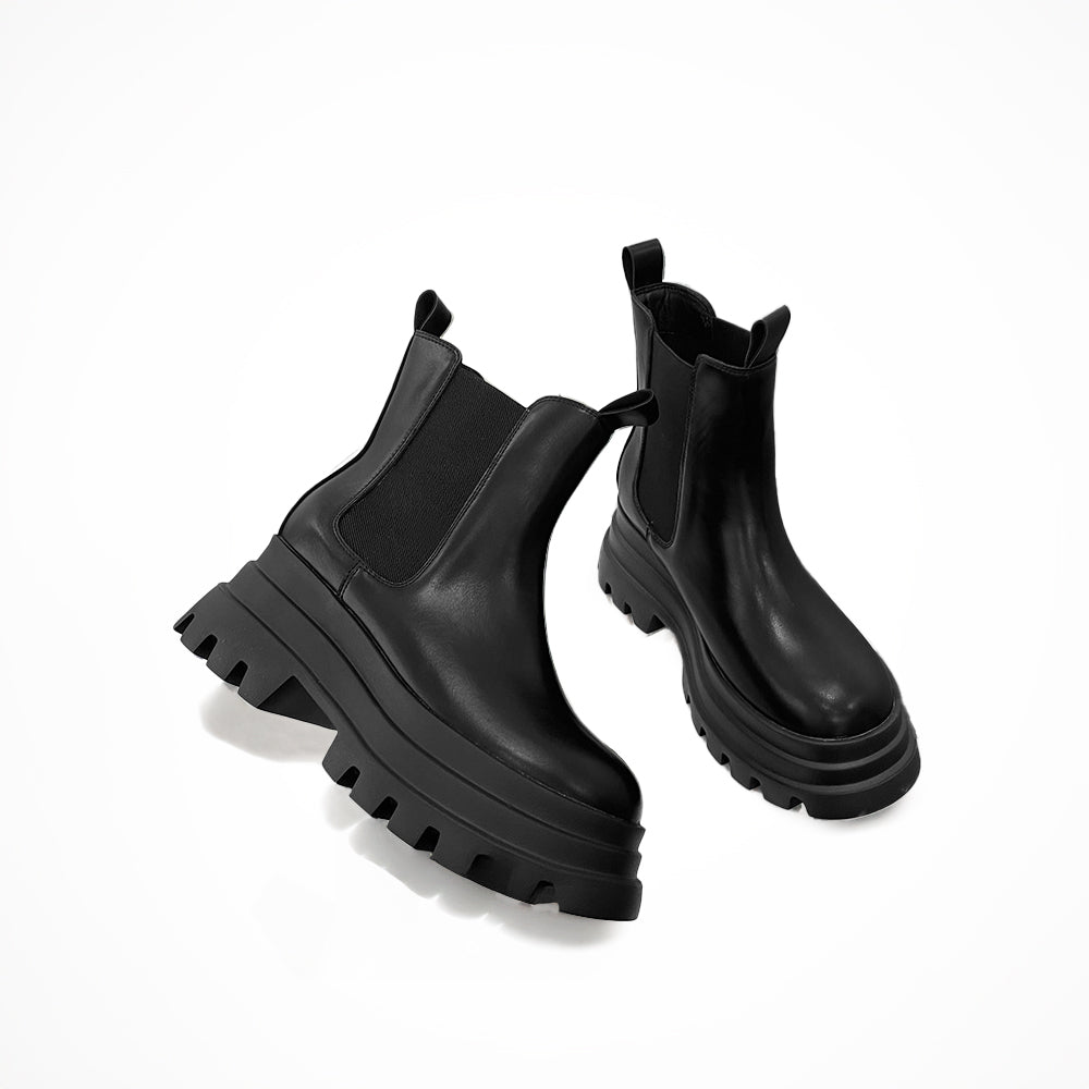 PLATFORM MARTIN BOOTS