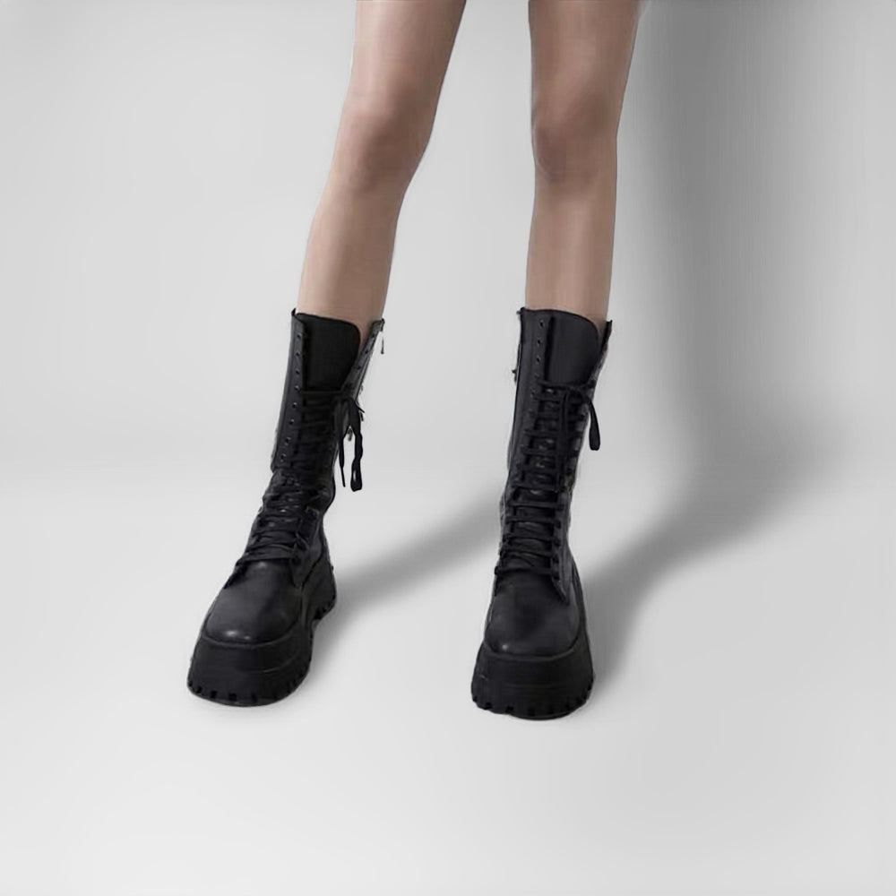 URBAN TREKKER HOLLOWED-OUT KNIGHT BOOTS