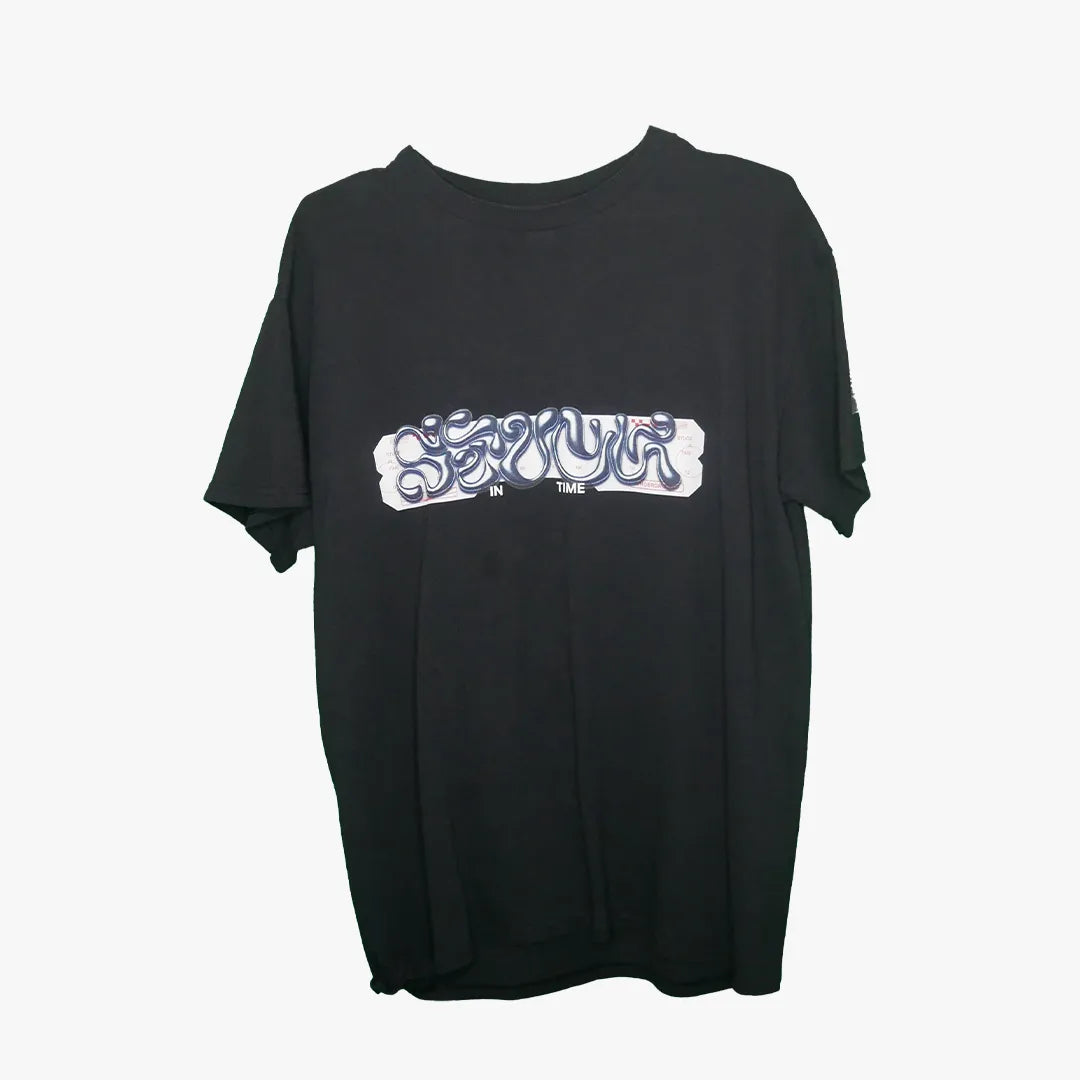 STUCK IN TIME Unisex t-shirt