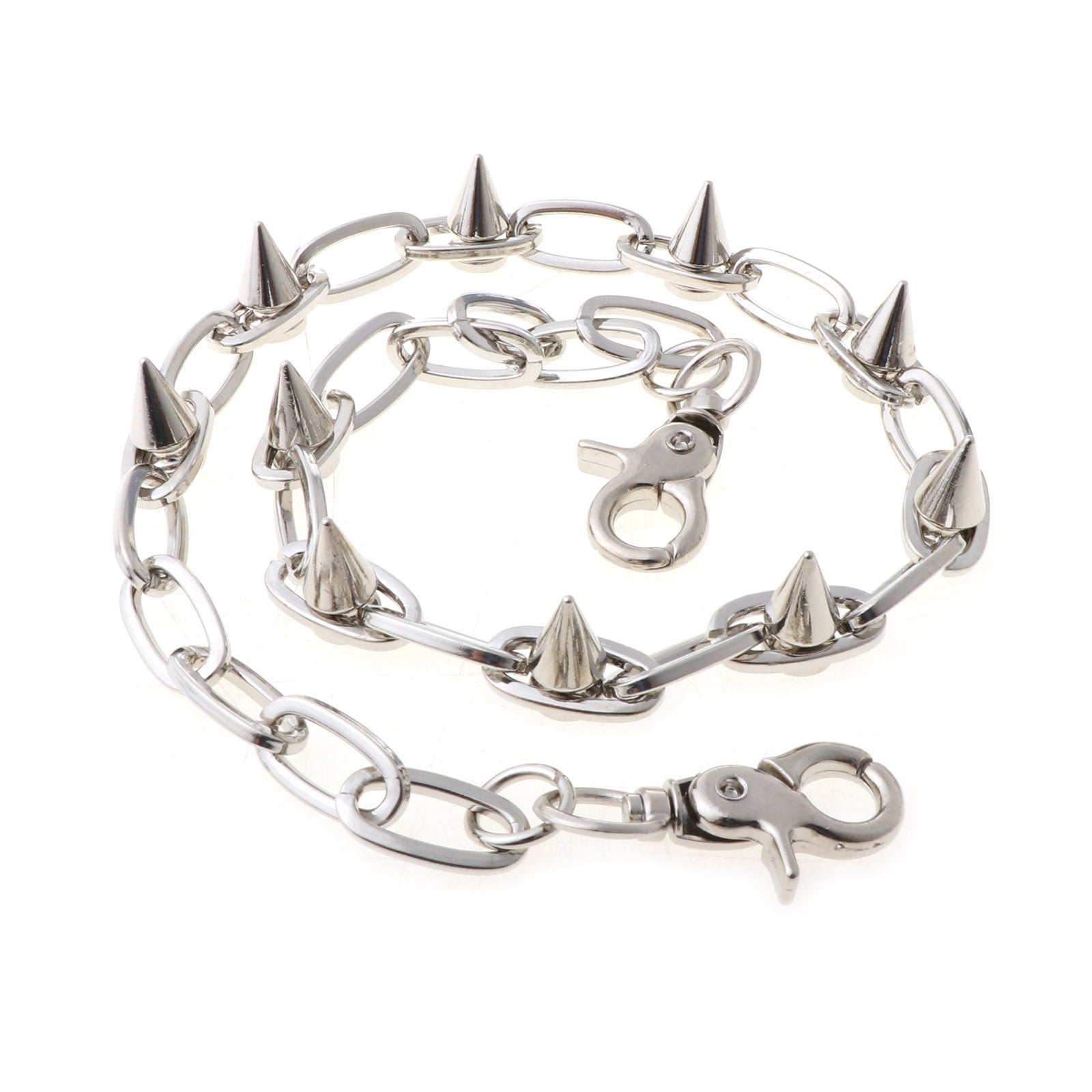 Punk metal chain with pointed rivets