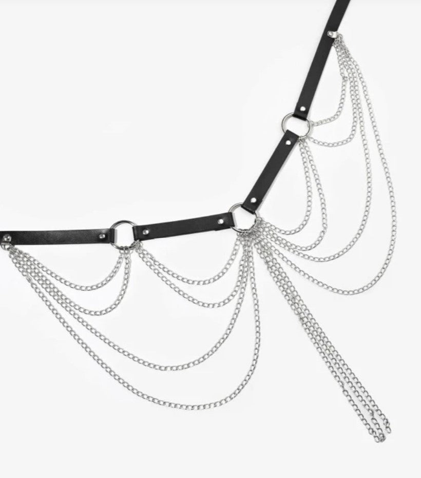 HARNAIS DE CORPS EN CUIR GOTHIQUE