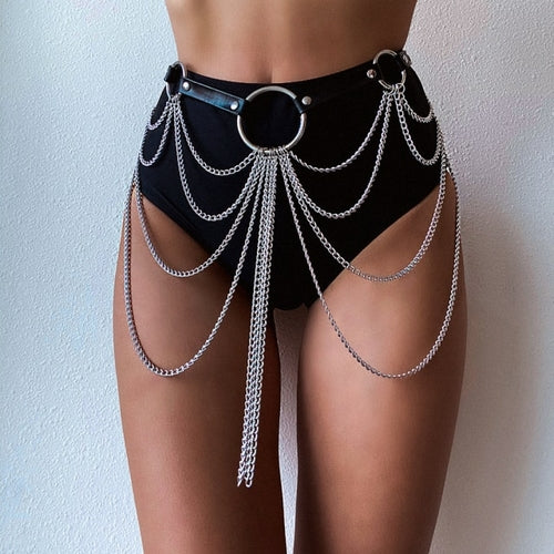 HARNAIS DE CORPS EN CUIR GOTHIQUE