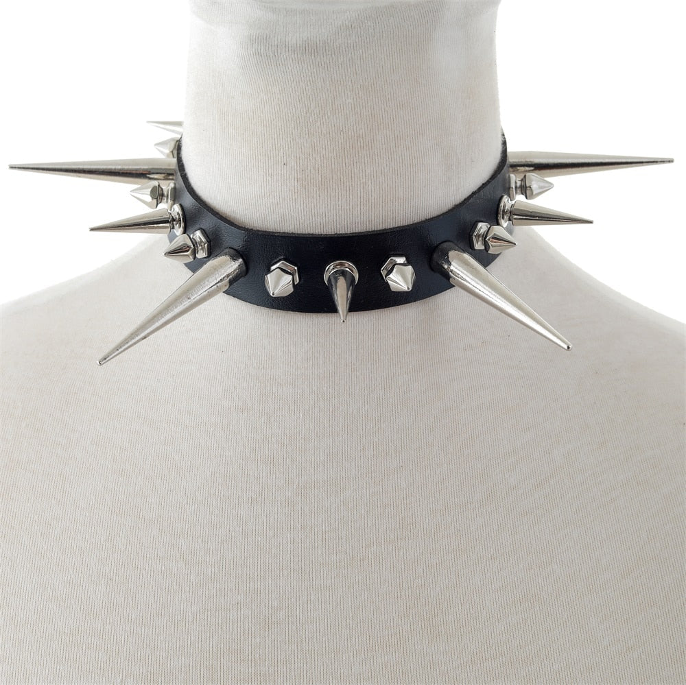 COLLIER DES TÉNÈBRES